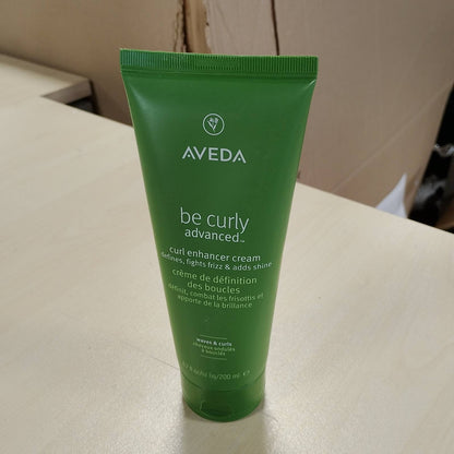 303094 - AVEDA Krem për Përmirësimin e Kaçurrelave Be Curly Advanced™, 200 ml