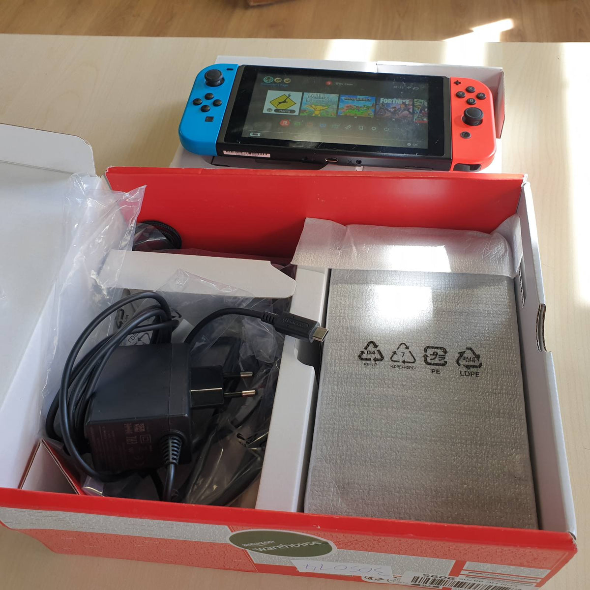 305014 - NINTENDO SWITCH-KONSOLA NEON-ROT/NEON-BLAU
