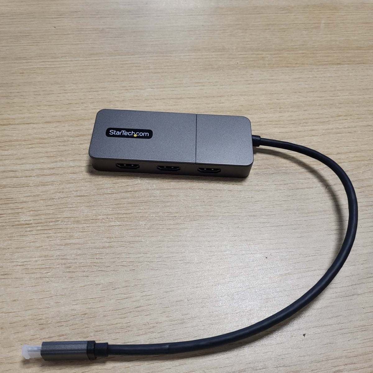305228 - STARTECH Hub USB-C në 3X HDMI MST, Triple 4K 60Hz, HDR, DSC, vetëm për Windows