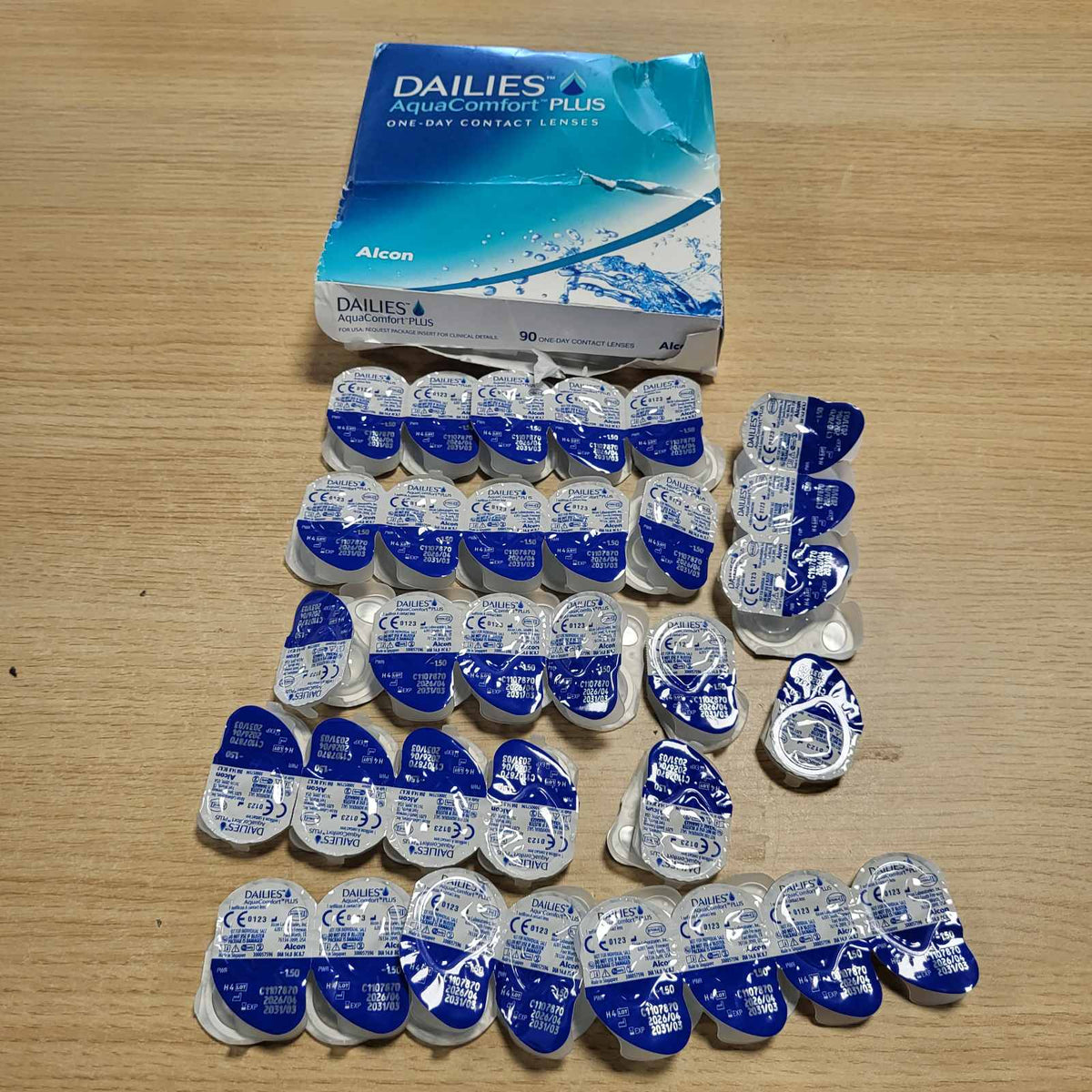 305821 - DAILIES Lente kontakti ditore AquaComfort Plus, 61 copë, -1.50 dpt
