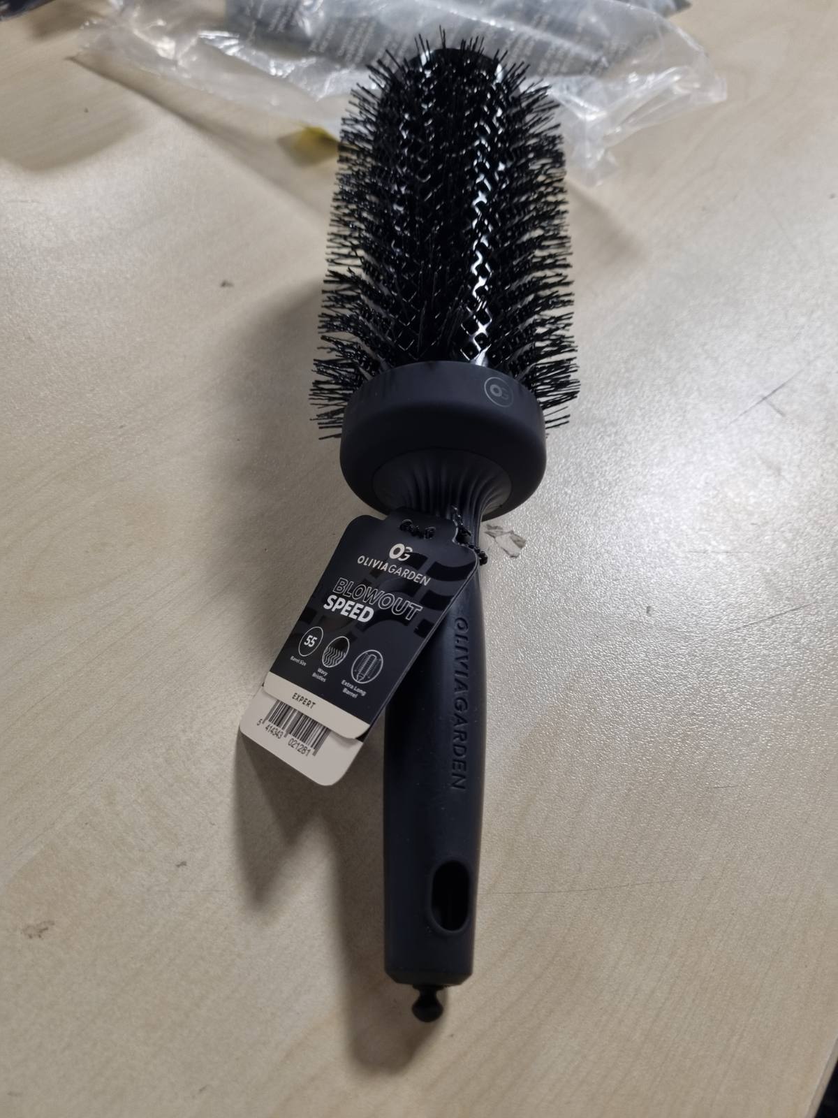 305902 - OLIVIA GARDEN Furçë Shpejtësie Fshirëse Expert Black Label, e zezë mat, 55, furçë e rrumbullakët qeramike me fuçi ekstra të gjatë