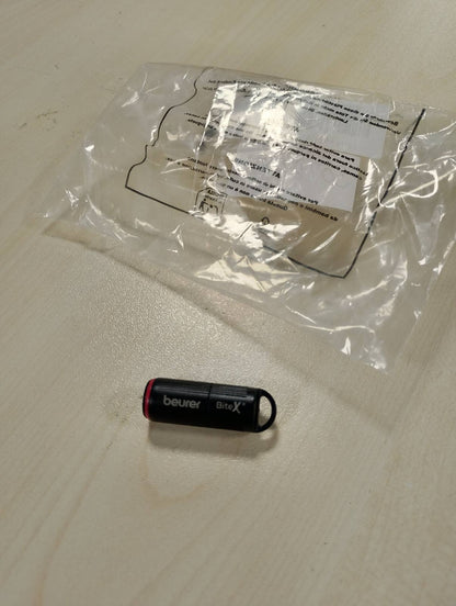 307661 - BEURER Shërues Elektrik i Pickimeve të Insekteve BiteX Go Deep i Zi për Telefona të Lehtë, Stilolaps Ngrohës për Pickimet e Mushkonjave për të Lehtësuar Kruarjen dhe ënjtjen me Nxehtësi, për Android dhe iPhone (USB-C)