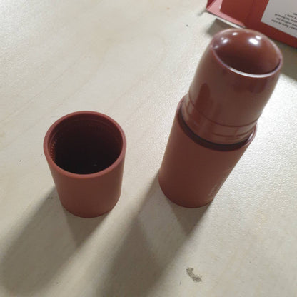 307819 - 3INA MAKEUP - The No-Rules Stick 114 - Stik në ngjyrë kafe të çelët për sytë, buzët dhe faqet, me acid hialuronik - Produkt kremoz për një pamje natyrale dhe shkëlqyese - Vegan Free