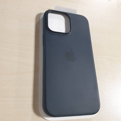 308762 - MBËSHTJELLËSE SILIKONI për Apple iPhone 16 Pro Max me MagSafe, ngjyra e zezë