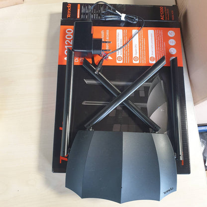 308884 - Tenda Router WiFi AC8 (867 Mbps 5 GHz + 300 Mbps 2.4 GHz) 4x6dBi Antena, 3 Porta LAN/WAN Gigabit, Modalitet Përsëritësi dhe Pikë Hyrjeje, MU-MIMO