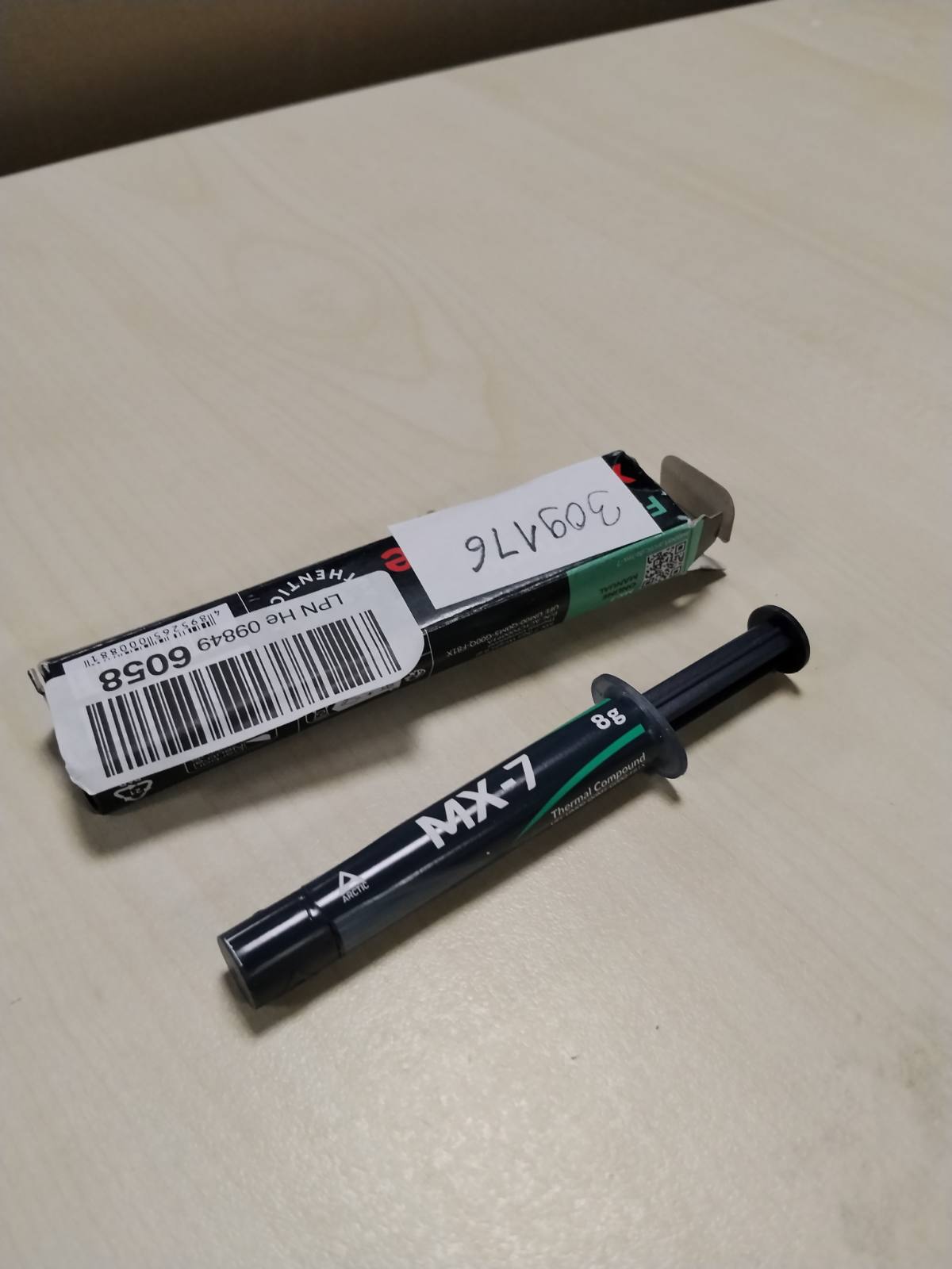 309176 - ARCTIC MX-7, 8 g - Pastë termike me performancë të lartë