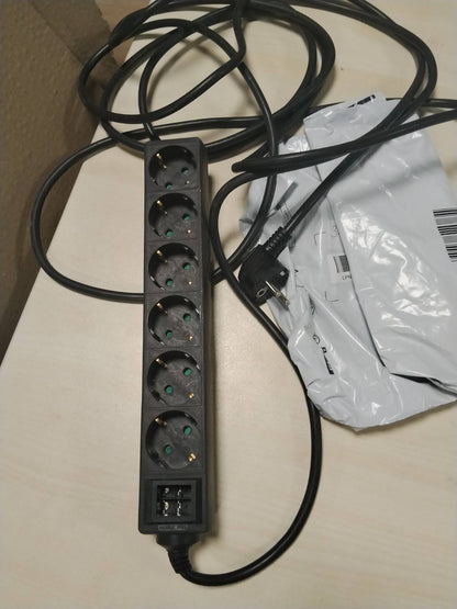 310055 - Maclean Shpërndarës rryme MCE195G me 6 priza Schuko, 3500 W, montim në mur, çelës