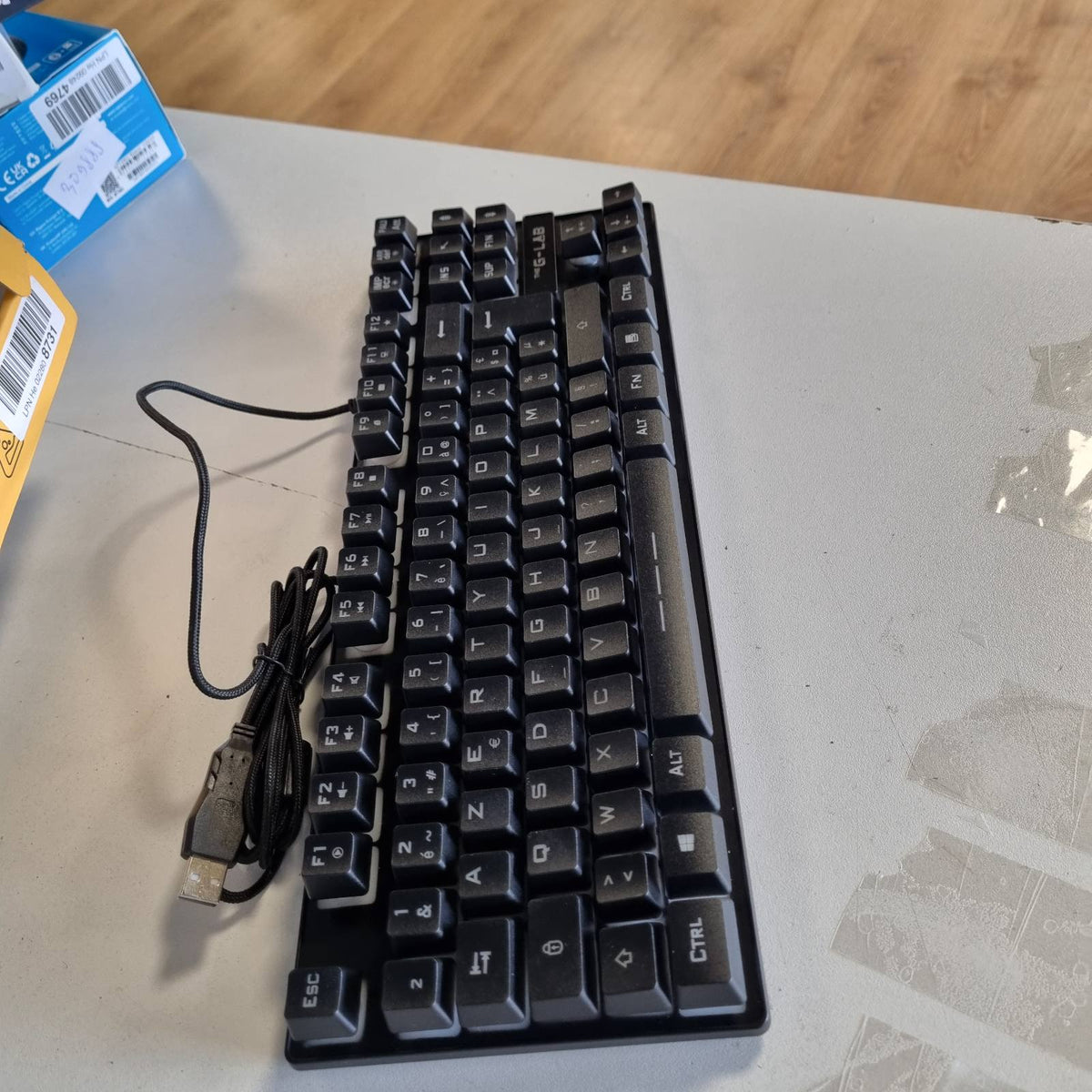 310273 - G-LAB TASTIERA E LOJËRAVE KEYZ CESIUM TKL, 87 TASTE, USB ME TEL, AZERTY FRANCEZ, NDRIÇIM LED SHUMËNGJYRËSH - TASTIERË KOMPAKTE LOJËRASH PA TASTIERË NUMERIKE PËR PC/PS4/PS5/XBOX (E ZEZË)