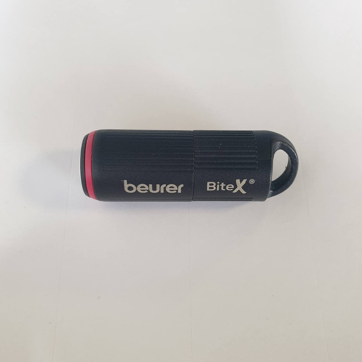 311374 - BEURER Shërues i pickimeve të insekteve BiteX Go Deep, i zi, USB-C, për Android dhe iPhone, me dritë