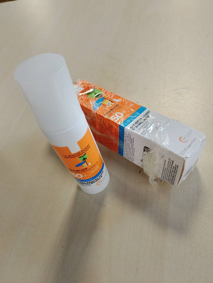 311733 - LA ROCHE POSAY Anthelios Dermo-Pediatrics, Qumësht Hidratues Kundër Diellit për Fëmijë SPF50+, Mbrojtje Ekstreme Anti-UVA dhe UVB, Rezistent ndaj Ujit, Rërës dhe Djersës, Me Ujë Termal Qetësues, 50 ml