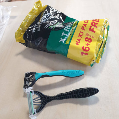 311741 - WILKINSON SWORD Brisqe të disponueshme Xtreme 3 për persona të ndjeshëm, pako me 16 copë, 8 falas