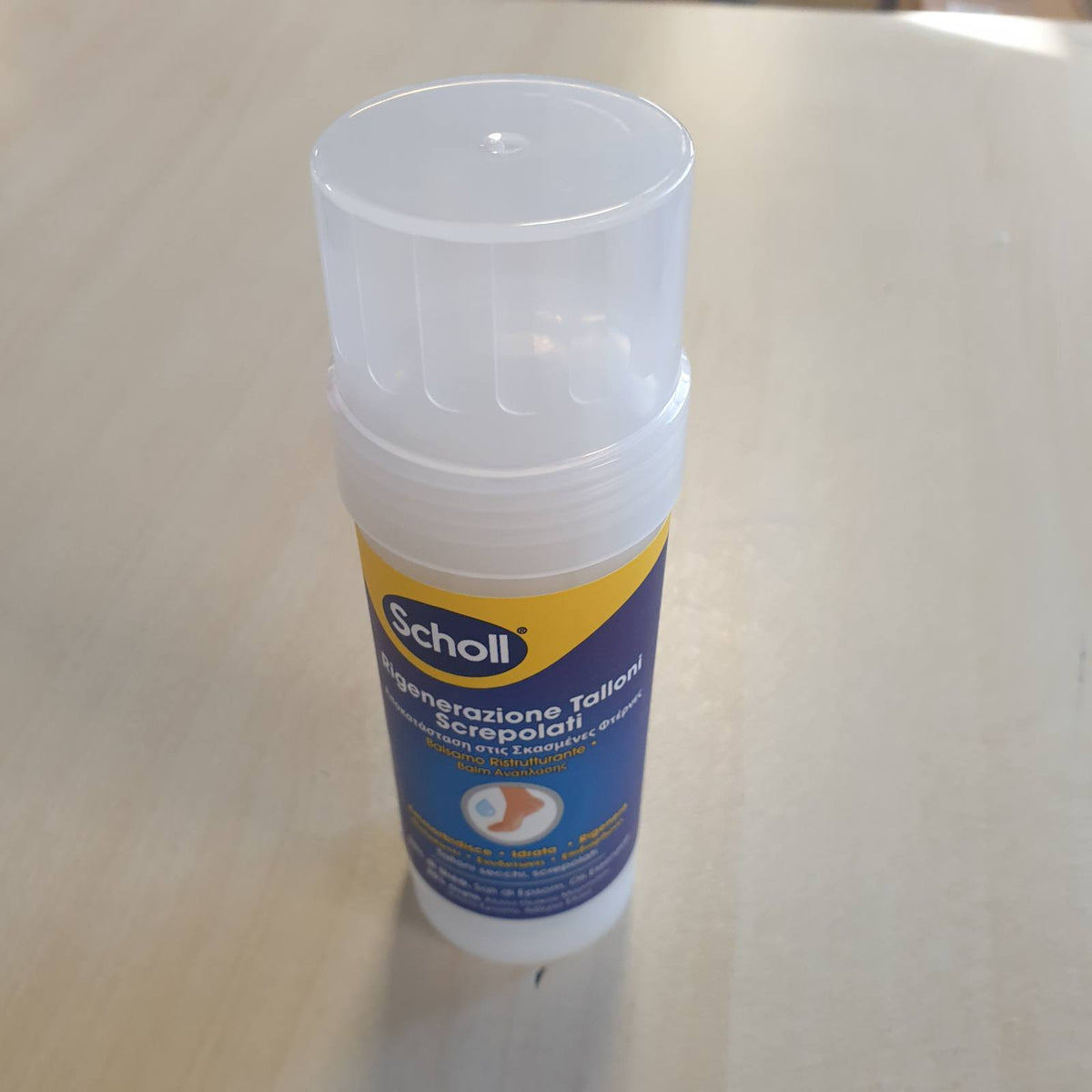 312392 - SCHOLL Balsam Repair për thembra të çara, 25% ure, kripëra Epsom dhe vajra esencialë