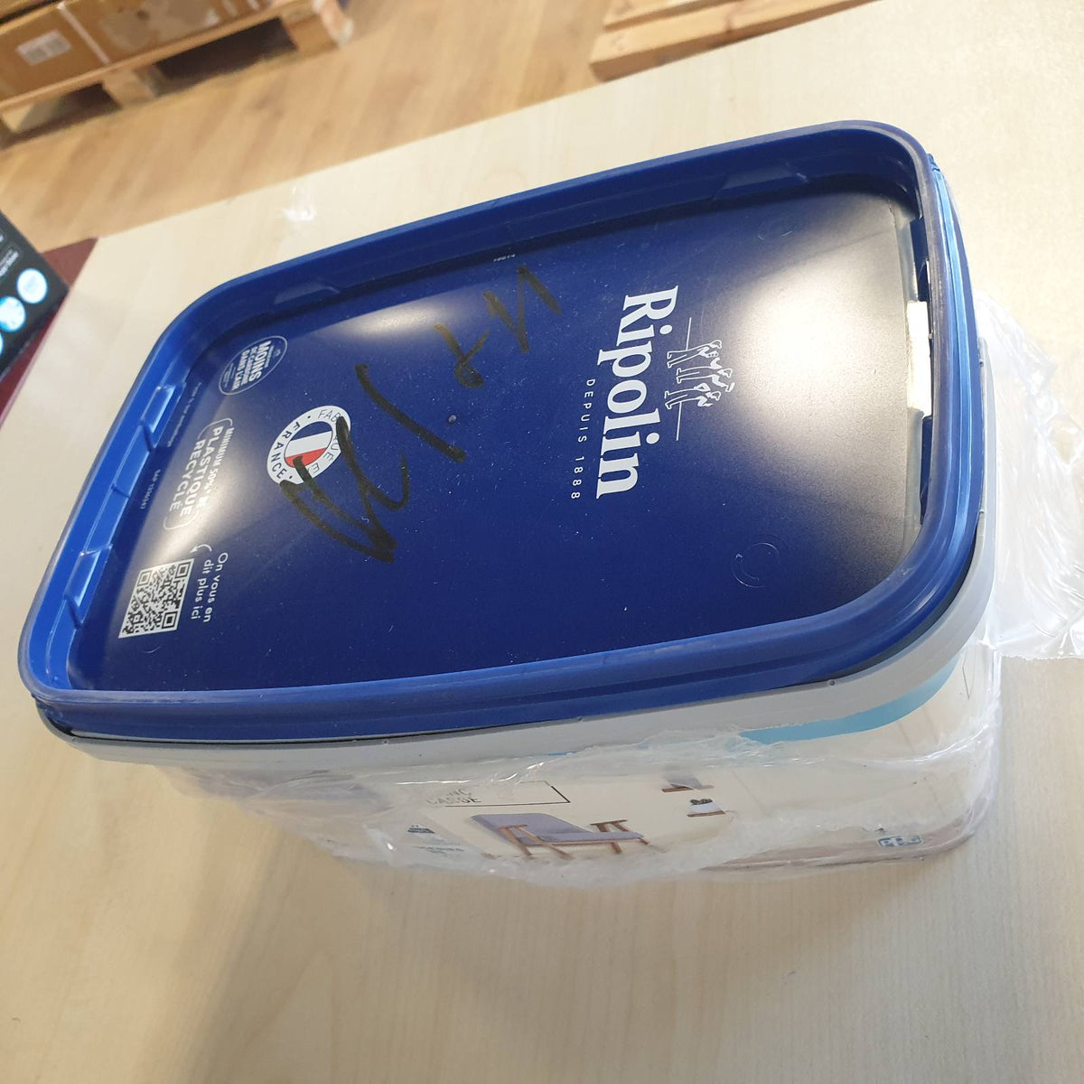313003 - RIPOLIN Bojë e Brendshme e Larëshme 2.5 L, E Bardhë e Ngjyrë e Çelët