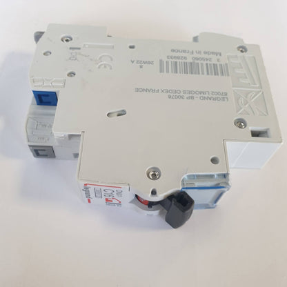 314600 - LEGRAND Ndërprerës Qarkor Fazë + Neutral 230V DNX³, Kapacitet Ndërprerës 3000A, Lakorja C 16A, 1 Modul