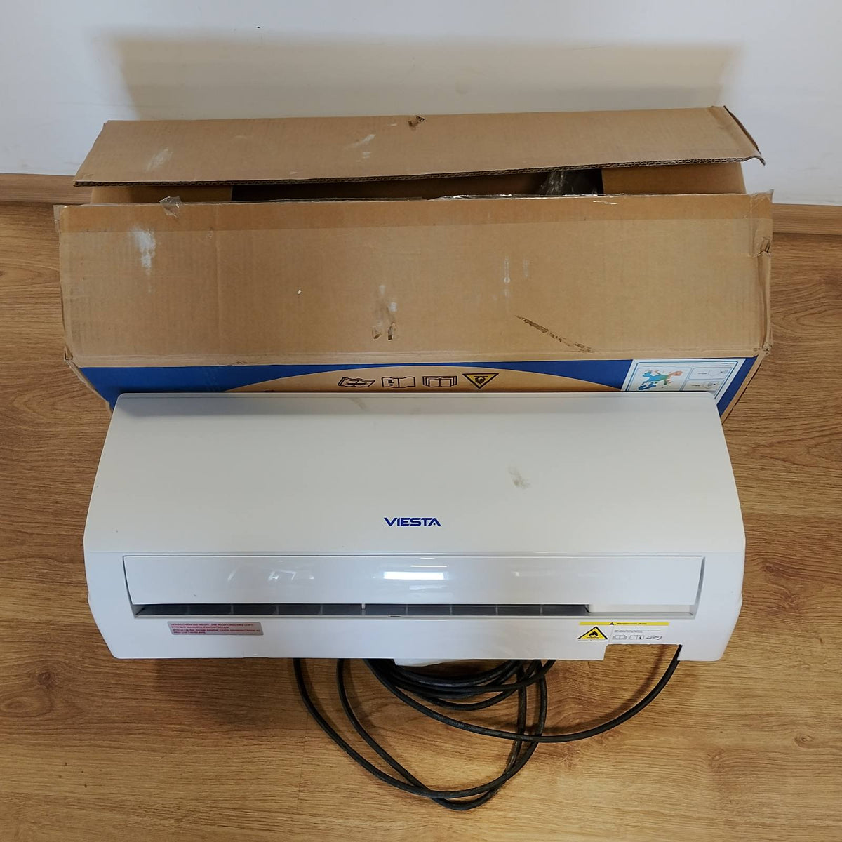315022 - Kondicioner "Split" VIESTA 12SE me veshje "Titanium Gold", funksion ngrohjeje dhe kontroll përmes aplikacionit WiFi (12000 BTU)