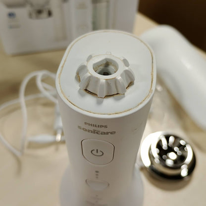 315072 - onicare Power Flosser 3000, pa tel me ujë dhe furçë dhëmbësh elektrike DiamondClean 9000, pastron dhëmbët dhe mishrat e dhëmbëve, HX3886/41