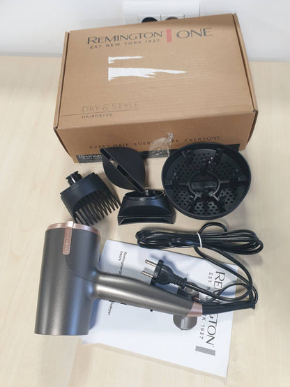 315767 - REMINGTON Tharëse flokësh ONE Jonike (rrjedhje ajri 120 km/orë, 5 aksesorë: Fluturues, 2 difuzorë, krehër i hollë dhe i gjerë, grykë e ngushtë, 8 kombinime nxehtësie dhe shpejtësie) D6078