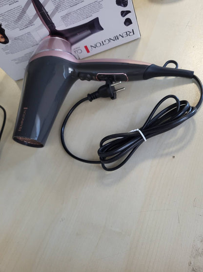316002 - REMINGTON Tharëse flokësh Ionic D5707, 2200W, përfshin 3 aksesorë stilimi: grykë konike, kaçurrela, difuzor, 3 cilësime ngrohjeje, 2 cilësime ventilatori.