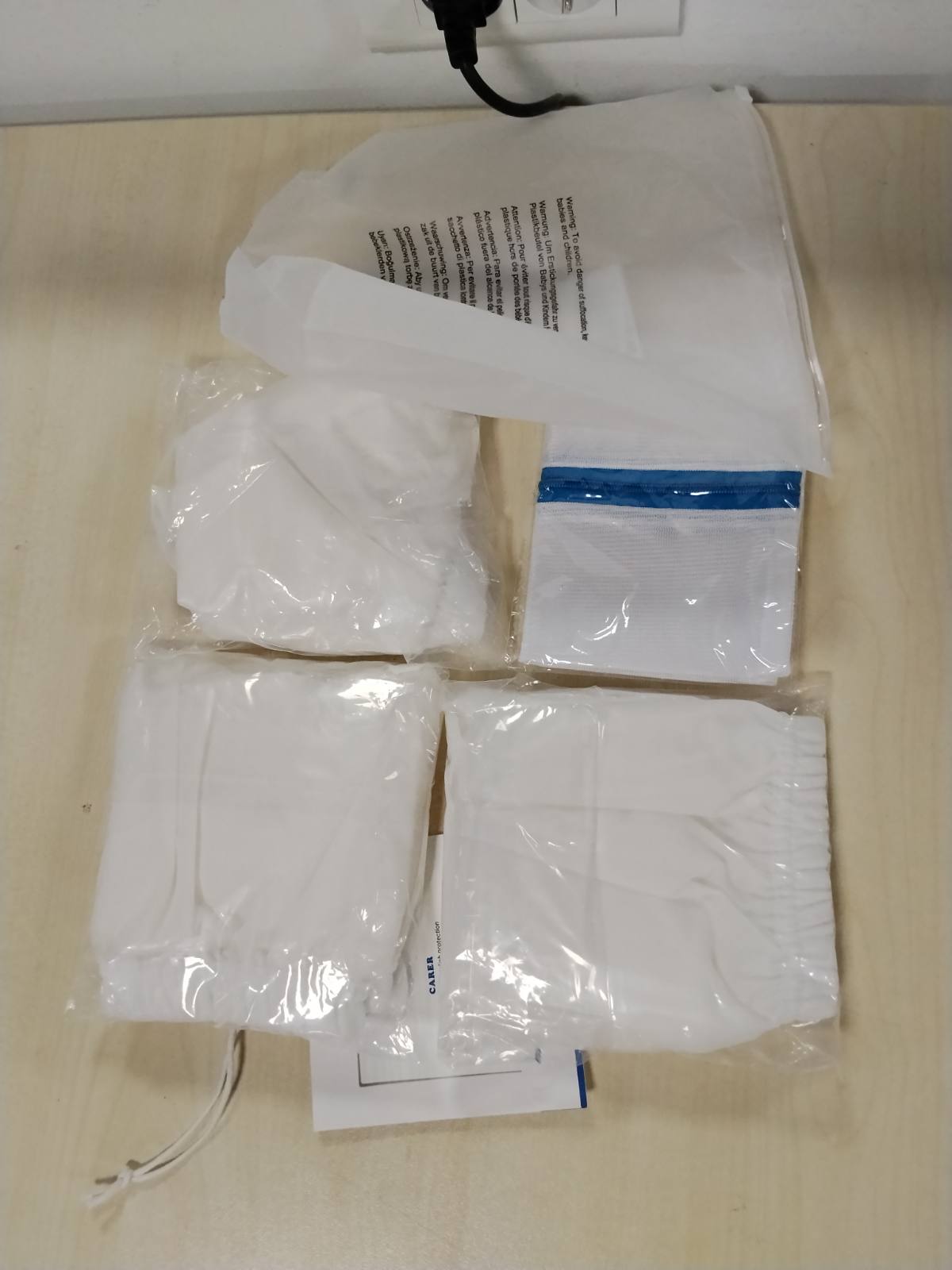 316027 - MBULESA për Inkontinencë Carer, 3 copë, pelena, të ripërdorshme, pantallona gome të papërshkueshme nga uji, unisex, të bardha, madhësia XL