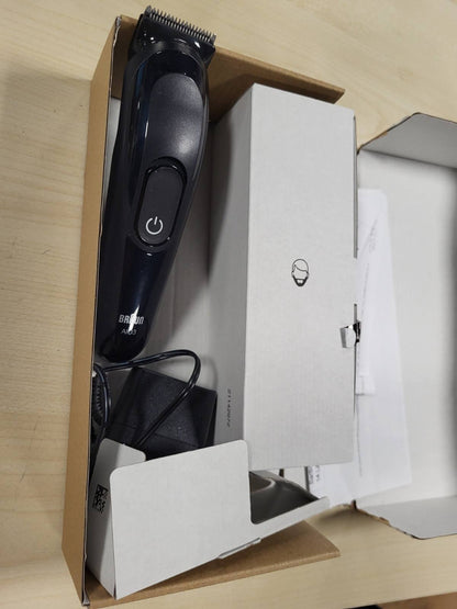 316160 - BRAUN Makinë prerëse Multigroom All-in-One Seria 3 AIO3545, e zezë, 8-në-1, 14 gjatësi, bateri 50 minuta