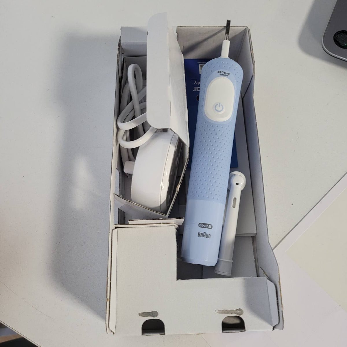 316672 - ORAL-B Furçë dhëmbësh elektrike Pro Vitality, Ngjyrë: Blu