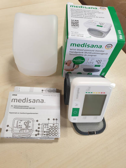 316794 - MEDISANA BW 355 Aparat për tensionin e gjakut në kyçin e dorës, me shkallë semafori dhe funksion memorieje për 2 përdorues, përfshin pranga dhe kuti ruajtjeje