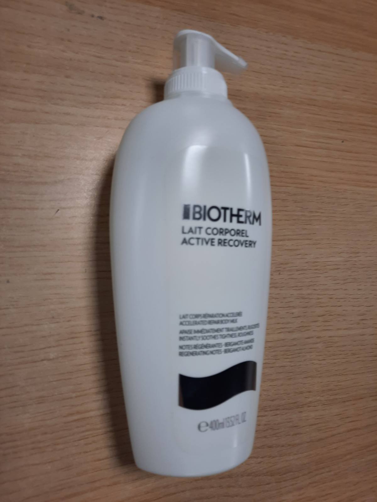 317151 - BIOTHERM Locion trupi Lait Corporel Active Recovery 400ml - Rigjenerues për lëkurë të irrituar dhe të thatë