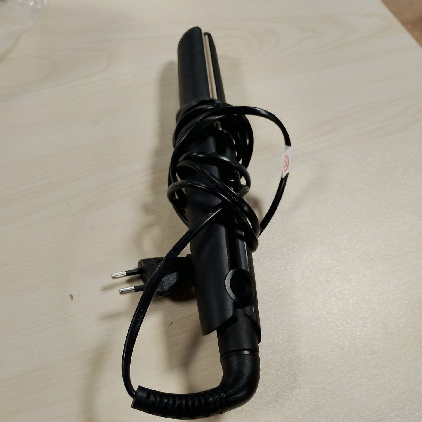 317252 - REMINGTON Pjastër flokësh Ceramic Slim (Veshje qeramike turmaline antistatike, nxehtësi dhe shkëlqim i njëtrajtshëm) S1510