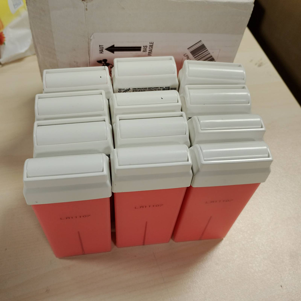 317274 - EpilWax - Set fishekësh dylli me 12 fishekë dylli të ngrohtë rozë për heqjen e qimeve - Dyllë depiluese - Mbushje roll-on 100 ml
