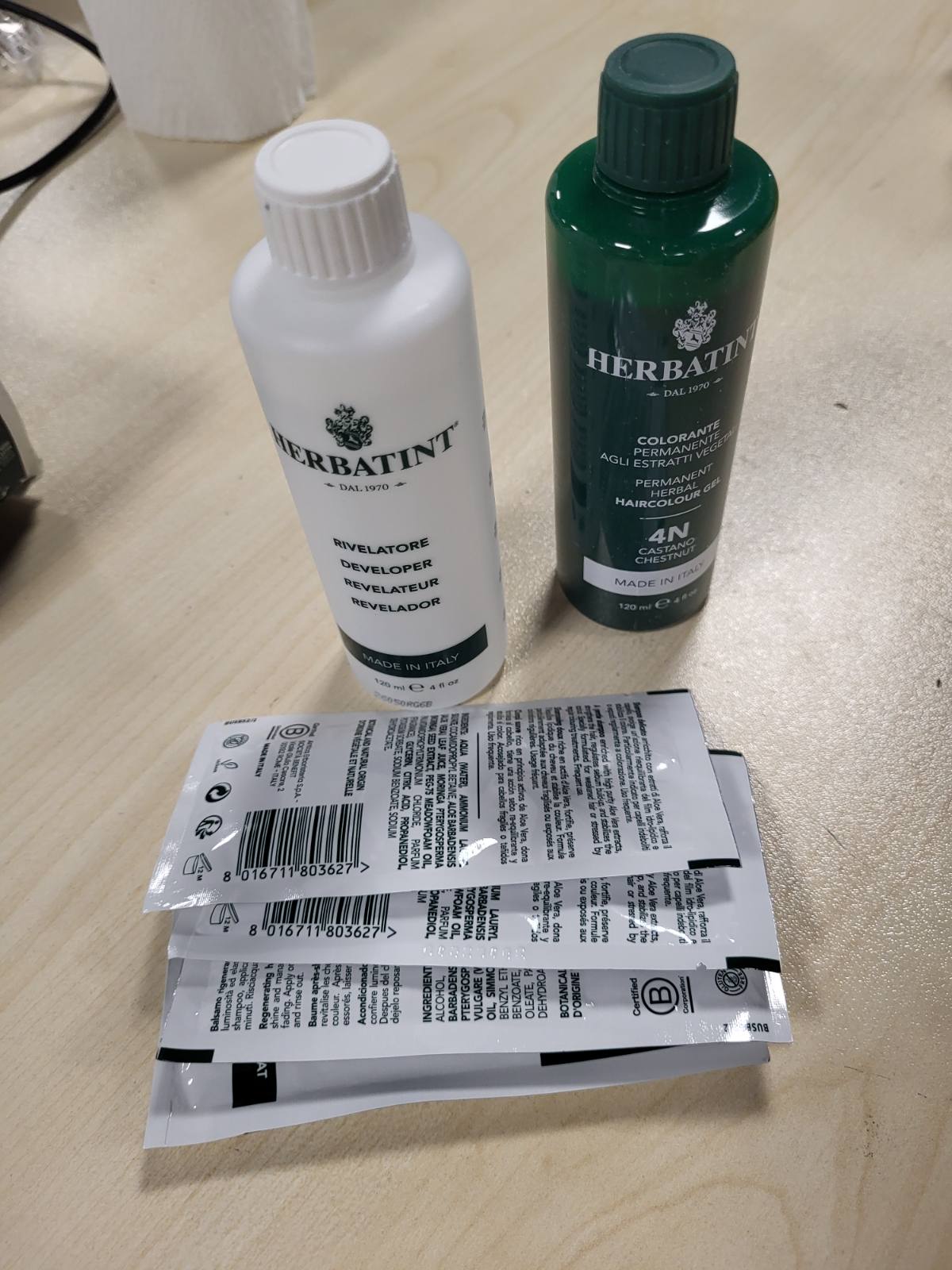317296 - Herbatint Xhel Ngjyrosës i Përhershëm - 300 ml, 4N Kafe, Pa Amoniak, për Lëkurë të Ndjeshme, Mbulim 100% i Flokëve të Grinj, me 8 Ekstrakte Natyrale Organike