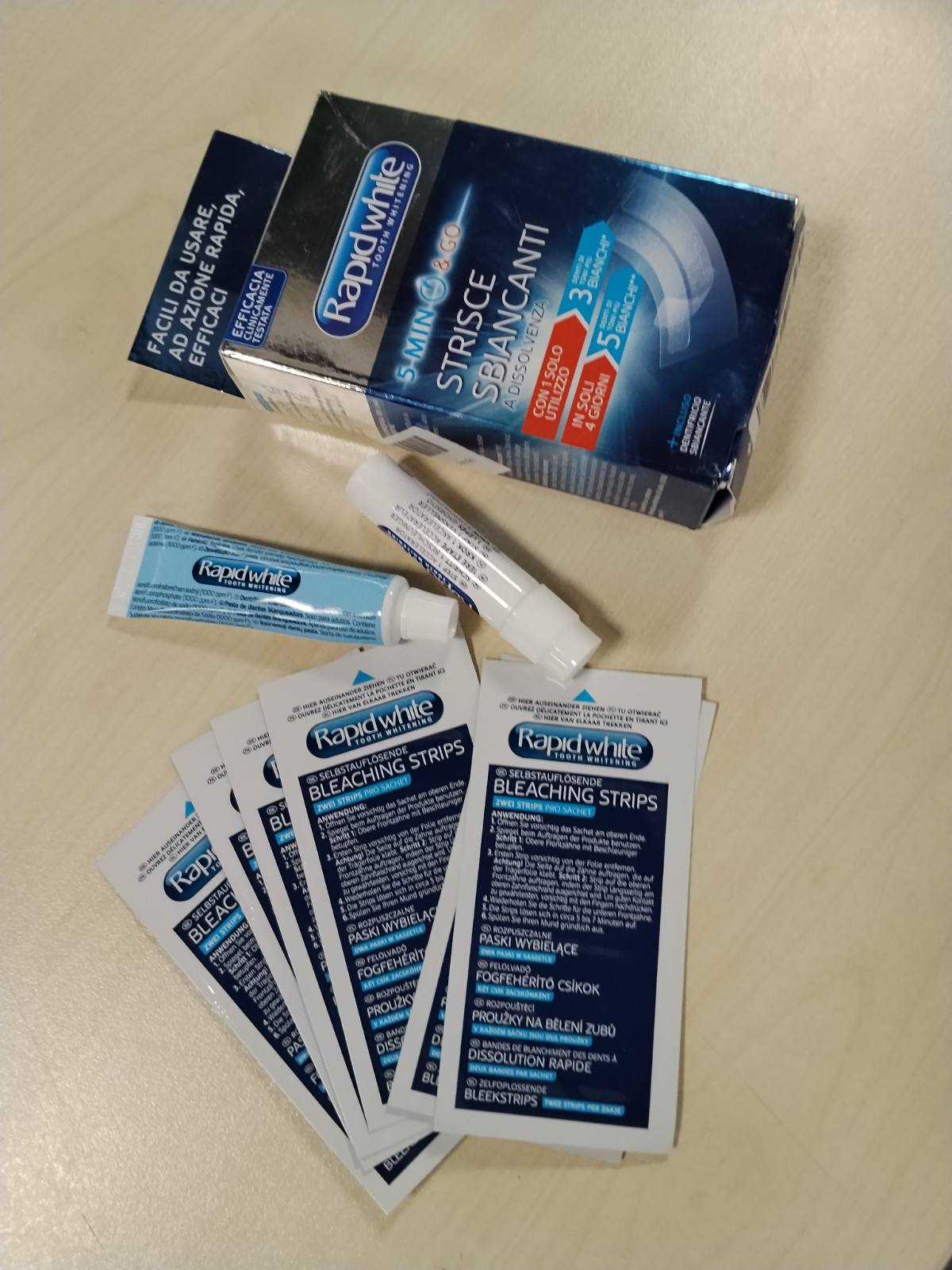 317309 - RAPID WHITE Shirita Zbardhues Dhëmbësh - 2x8 Shirita, Zbardhje deri në 5 Nuanca, Pa Peroksid