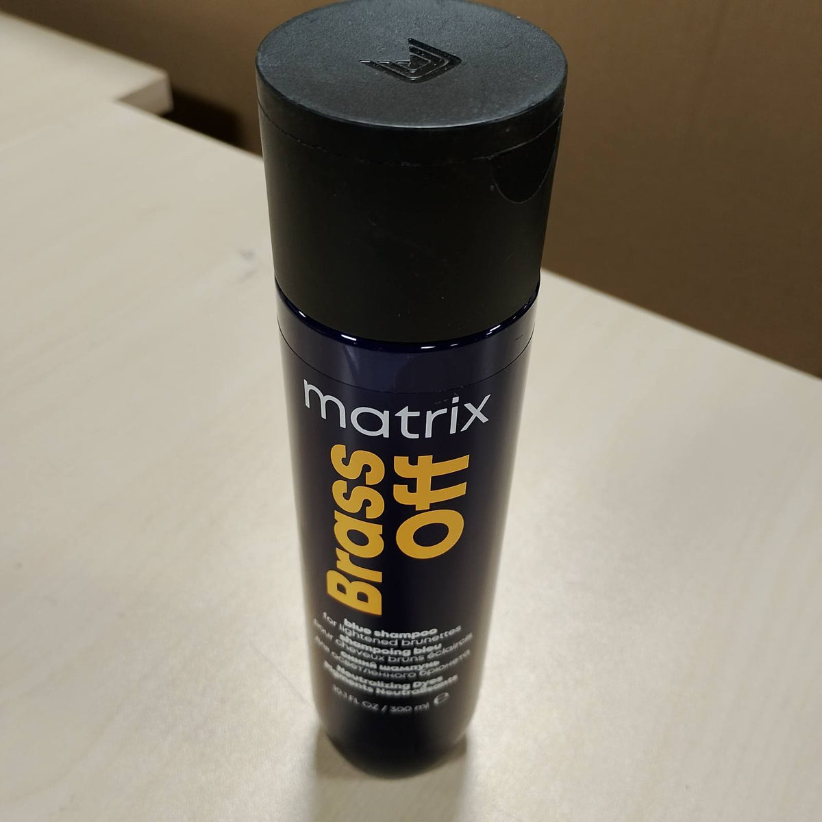 317323 - MATRIX Shampo Brass Off, 300ml, për flokë kafe, Tone anti-tun