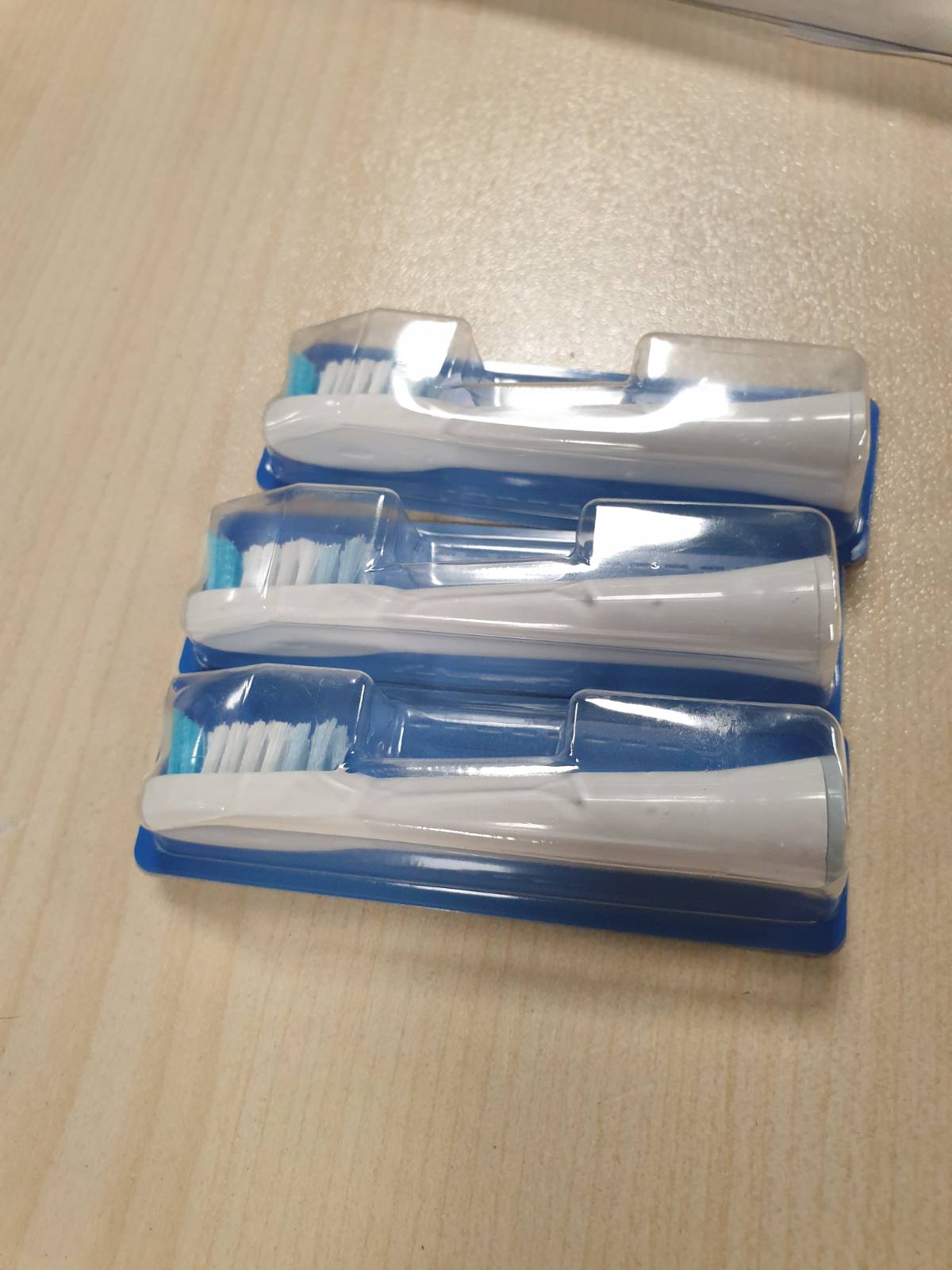 317462 - ORAL-B Koka Furçash Zëvendësuese Pulsonic Clean - Koka Furçash ORIGJINALE për Furçat e Dhëmbëve Oral-B Sonic - Pako me 4