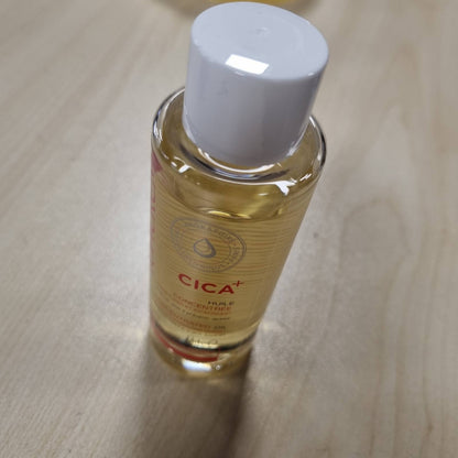 317495 - TOPICREM CICA+ Vaj i Koncentruar për Shenjat e Strijeve dhe Plagëve, 100ml, Qetëson dhe Hidraton 24 orë, për Lëkurë të Ndjeshme