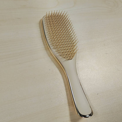 317555 - TANGLE TEEZER - Furçë flokësh Ultimate Detangler – Flokë të lagur dhe të thatë – Furçë për detajimin e flokëve për të gjitha llojat – Qimet me dy nivele zvogëlojnë këputjen dhe nyjet – Ngjyrë shampanje me përfundim kromi