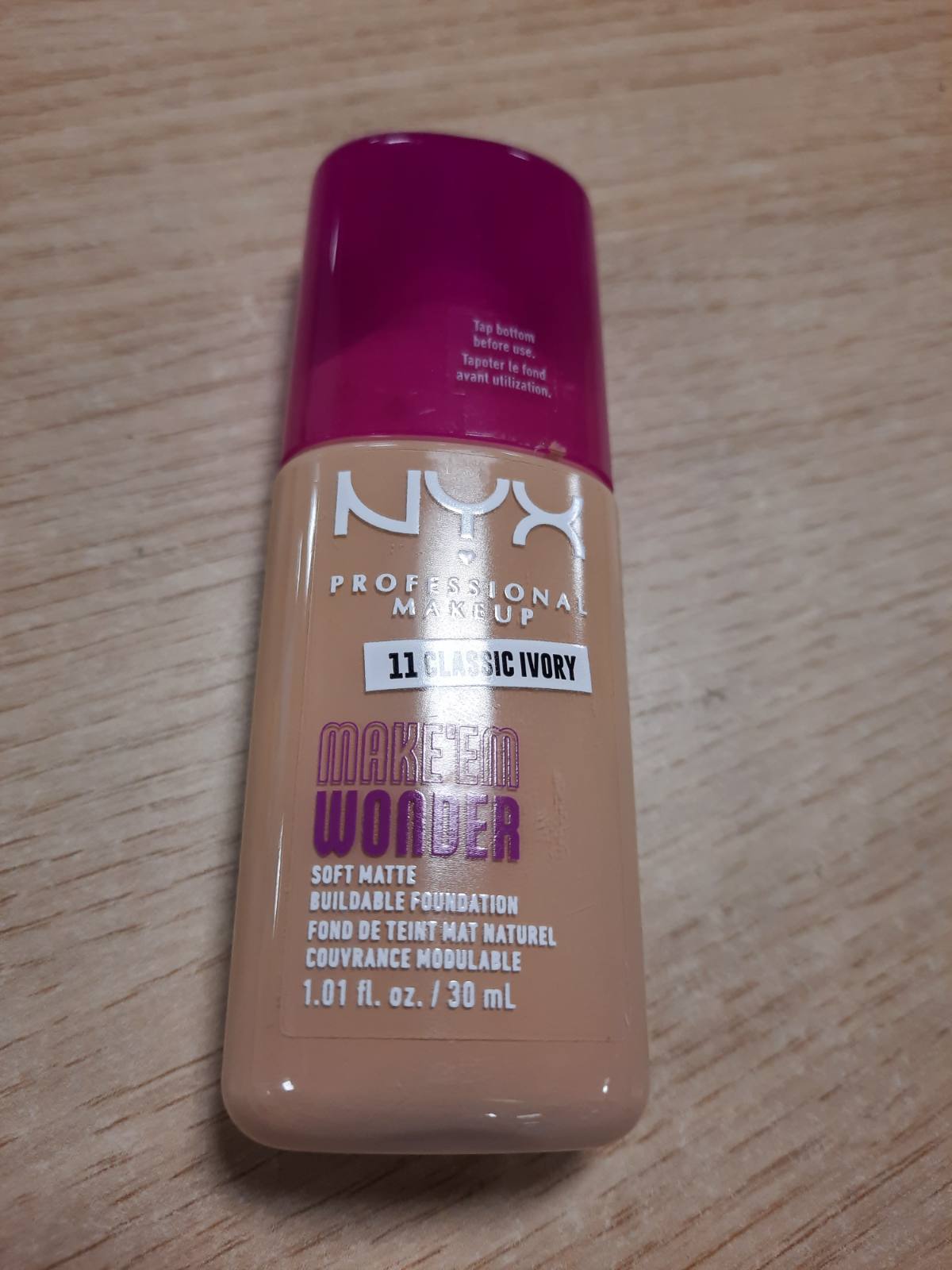 317606 - NYX - Make 'EM Wonder Foundation - 11 Classic Ivory