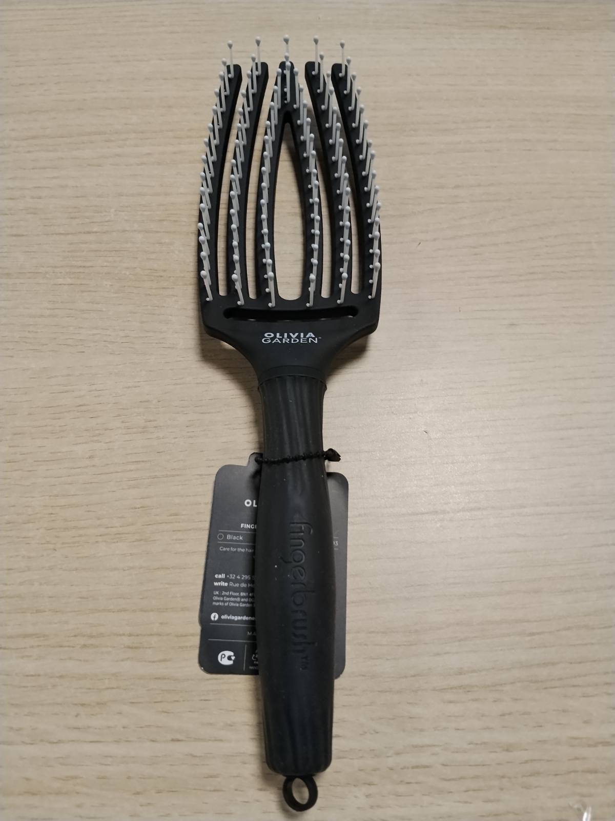 317871 - OLIVIA GARDEN - Furçë për Kujdes Finger Brush Iconic - Madhësi Mesatare - E Zezë - Furçë me qime najloni për zbërthim