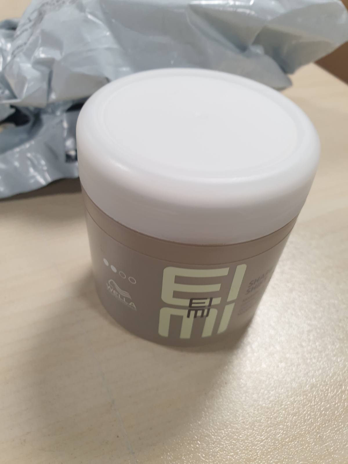 318145 - WELLA EIMI Shape Shift, Krem Elastik për Stilimin e Flokëve, Mbrojtje nga Rrezet UV, 150 ml