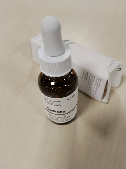 318331 - ALPHA ARBUTIN Ordinary 2% + HA - 30 ml - Ndriçon lëkurën dhe synon njollat e errëta