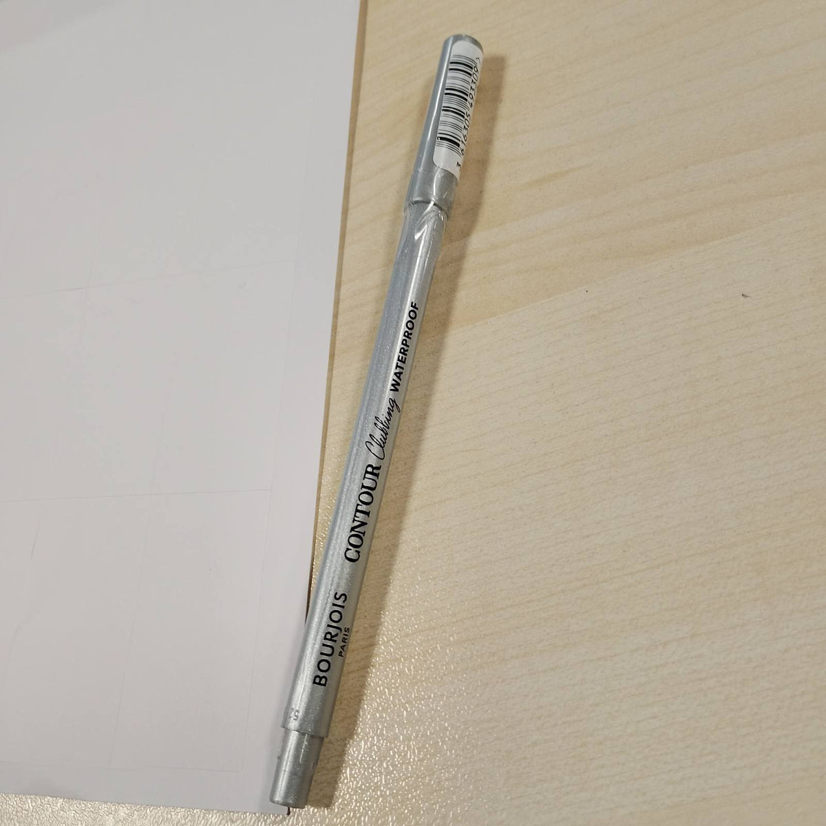 318640 - BOURJOIS PARIS - Laps sysh Contour Clubbing i papërshkueshëm nga uji, me teksturë të lëmuar dhe të butë, formulë me vajra jojoba, Nr. 52 Disco Ball, 1.2g