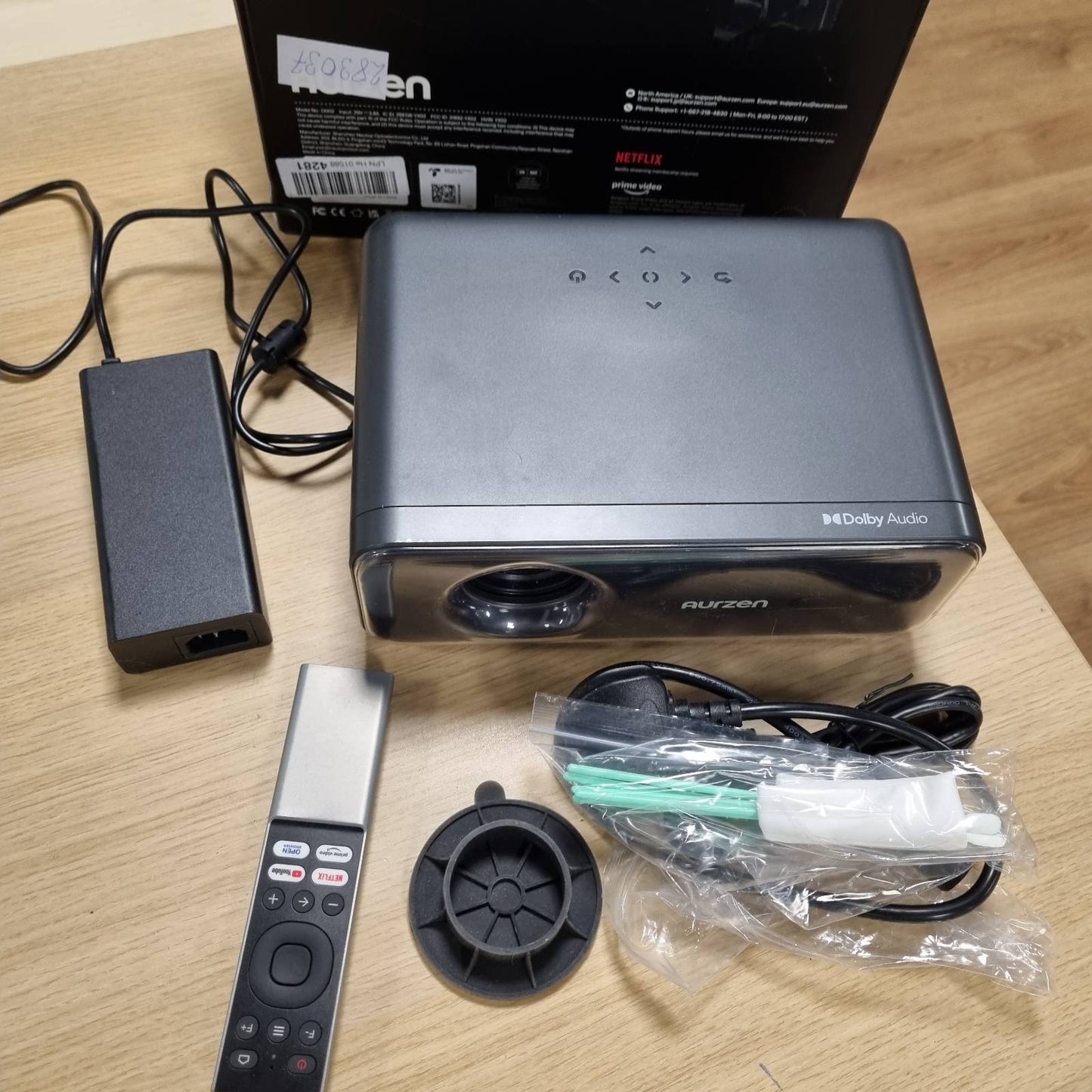 319377 - Projektor inteligjent 2025, Dolby Audio, Netflix, fokus automatik, Keystone, mbështetje Full HD 1080P 4K, altoparlantë 20W