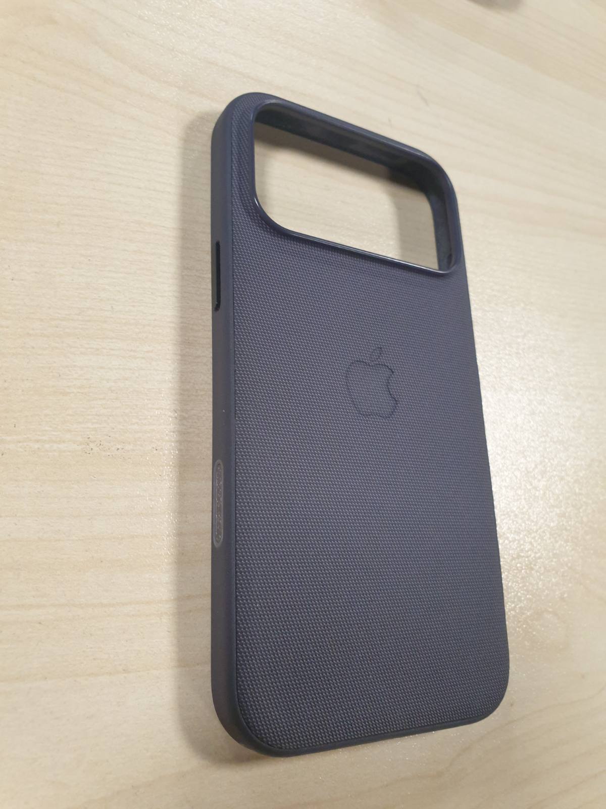 319586 - APPLE Mbështjellëse funksionale për iPhone 17 Pro Max me MagSafe, vjollcë