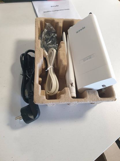319611 - TENDA OAP1200 AC1200 PIKË QASJEJE WIRELESS GIGABIT PËR JASHTË, ME DY BANDA, 1 PORTË GIGABIT ETHERNET, MBËSHTETJE POE+/POE PASIV, MONTIM NË MUR/SHTYLLË, IP65 REZISTENT NDAJ UJIT, MU-MIMO, MODALITETE AP/PËRSËRITËS