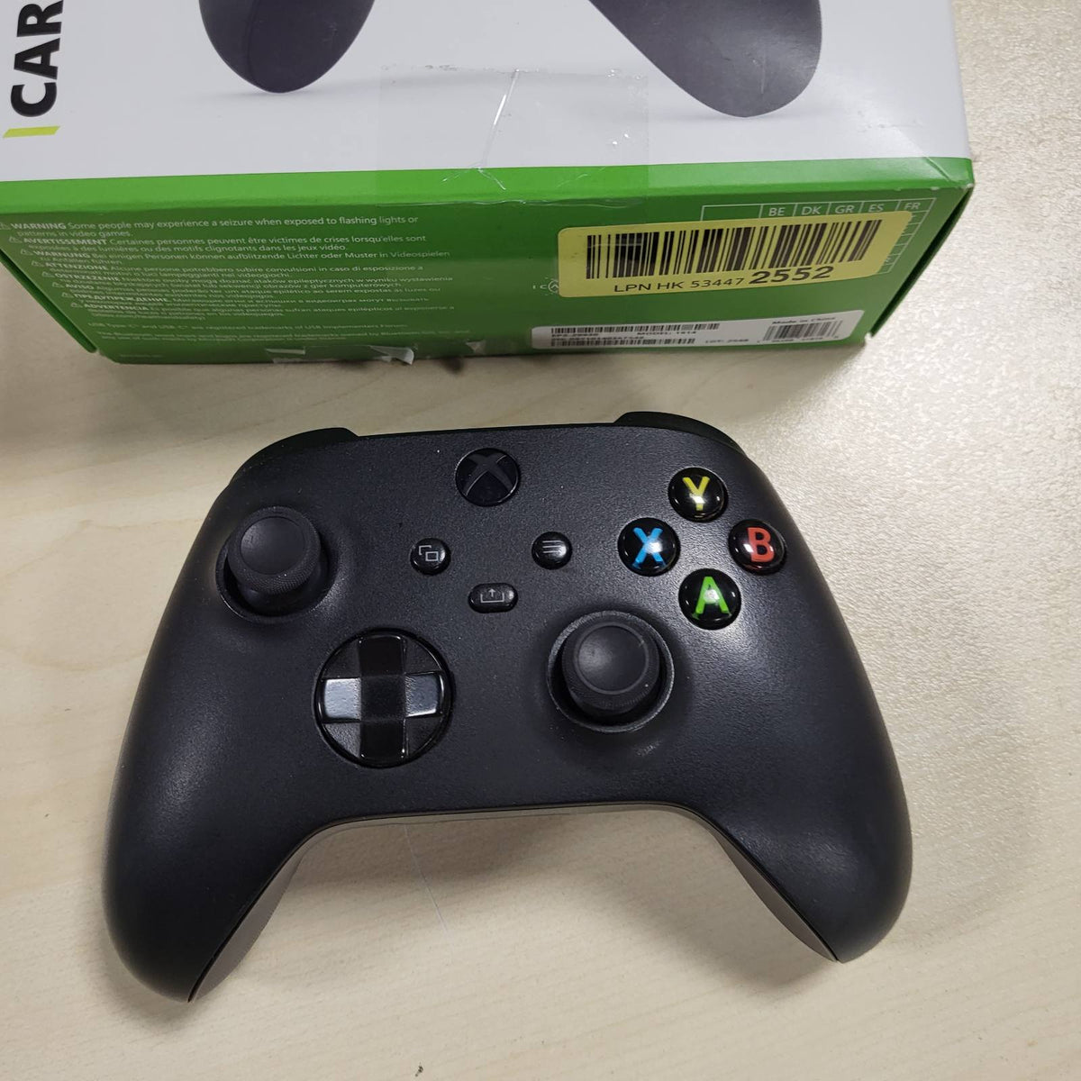 319709 - Xbox Live pa Fil - Carbon Black për Series X, Series S, One, Windows 10 dhe 11, Android dhe iOS
