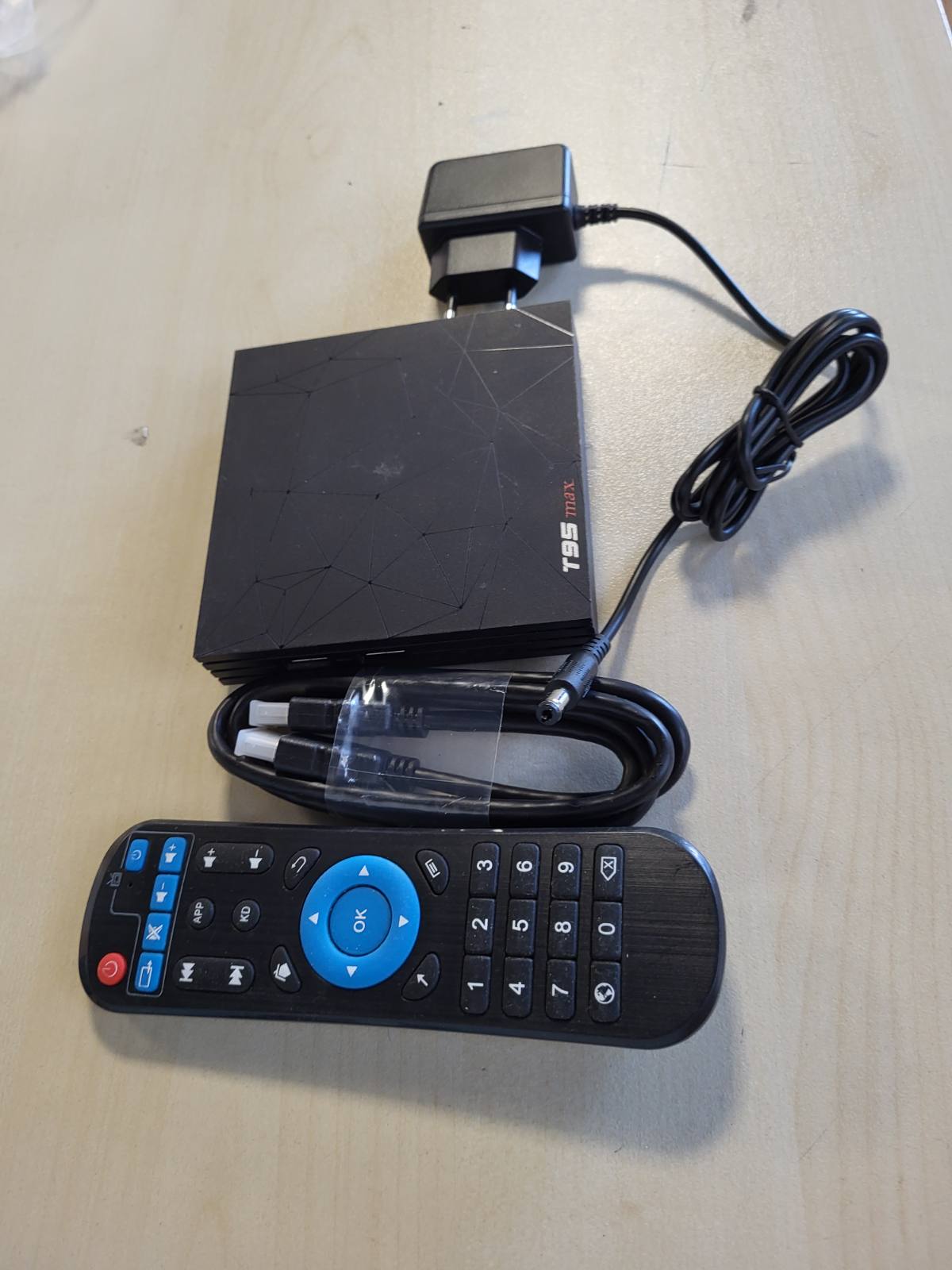 319831 - ANDROID TV BOX 10.0, 4Go RAM, 32Go ROM, H616 Quad-core cortex-A53, Mbështetje 3D, 6K Ultra HD, H.265, 2.4GHz WiFi, Ethernet
