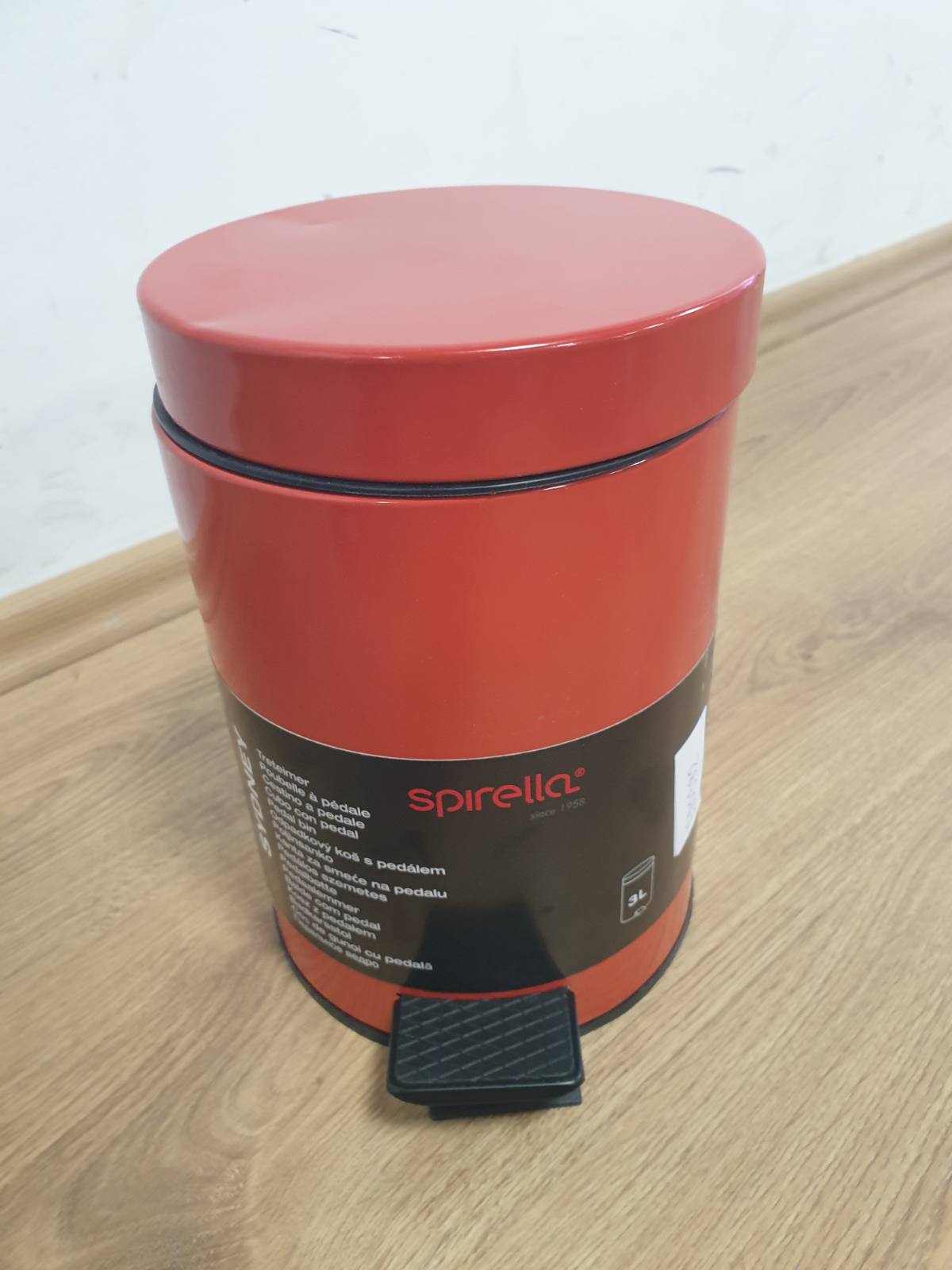 320392 - SPIRELLA – Kosh plehrash çeliku SYDNEY me pedale, Dizajn modern, Hapet lehtë, Kovë e brendshme e lëvizshme, Aksesorë banjoje ose kuzhine, E kuqe, Kapacitet: 3 l