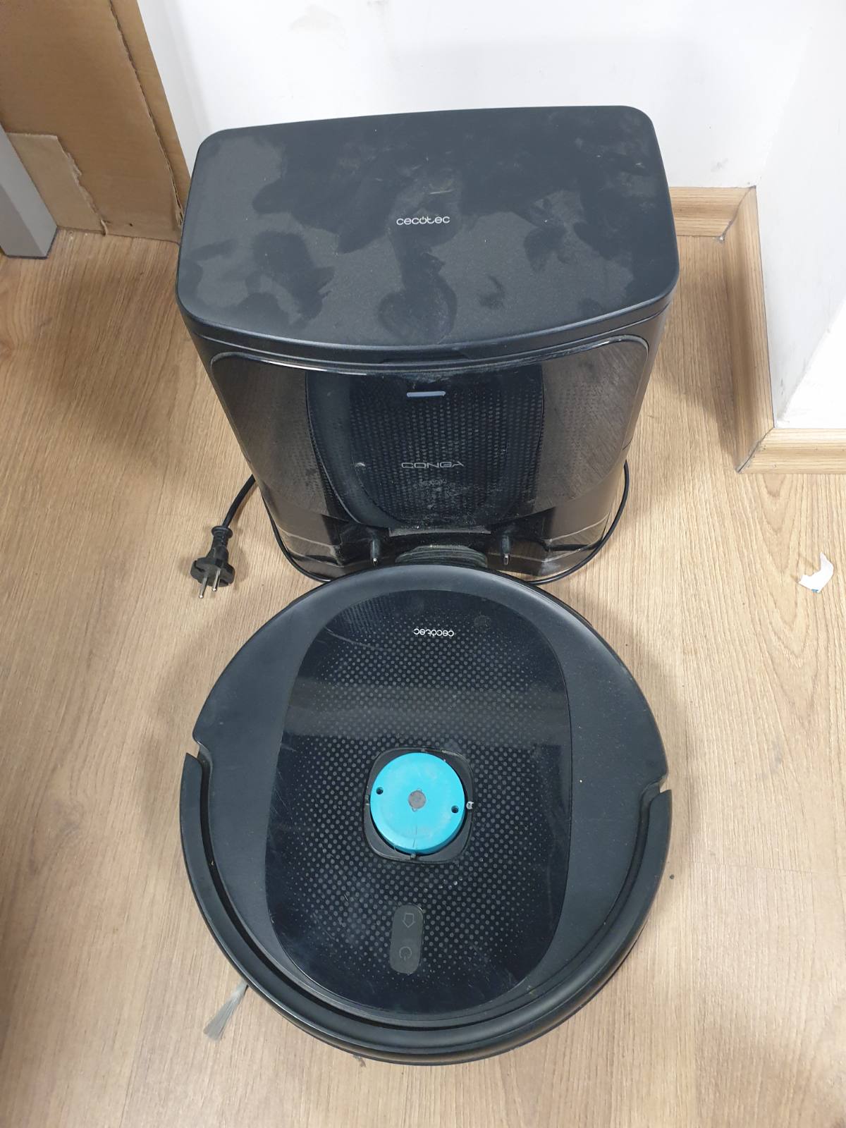 320765 - CECOTEC Conga 8290 Power Ultra Home Genesis Fshesë me korrent robot, Kohëzgjatje 280 minuta, Thithje 7000 Pa, Qese 3 L, 4-në-1