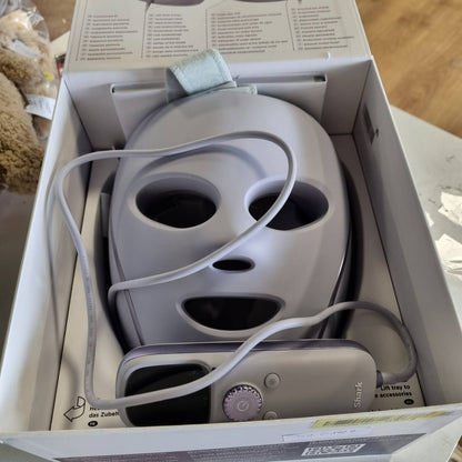 320842 - Maskë LED Shark CryoGlow, me ftohje të konturit të syve, LED të kuq dhe blu, fototerapi me dritë infra të kuqe, USB-C, telekomandë, çantë ruajtjeje, rripa të rregullueshëm.