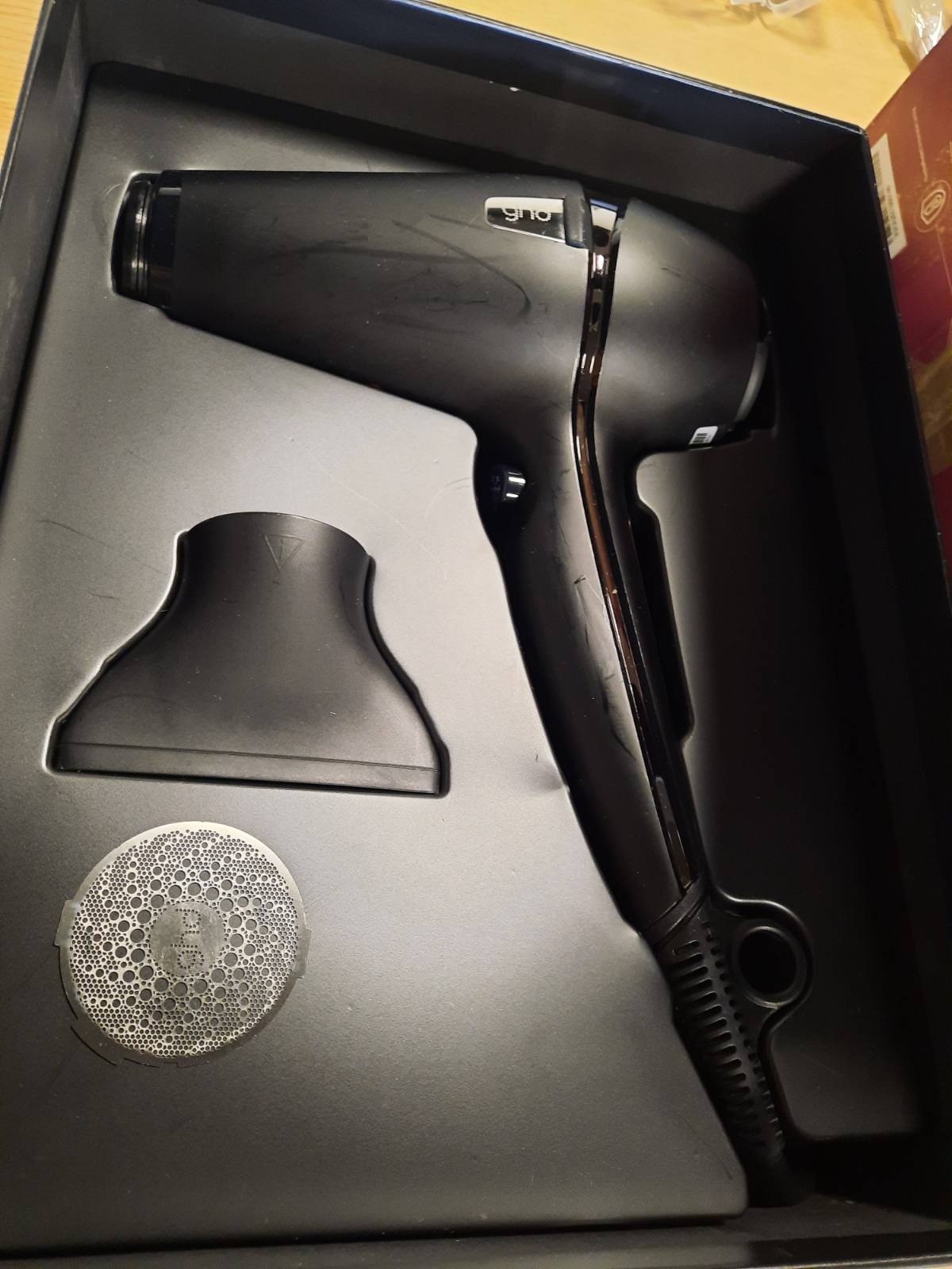 320891 - GHD AIR, Tharëse flokësh profesionale, 2100 W, teknologji jonike, kabllo 3 m, dizajn ergonomik