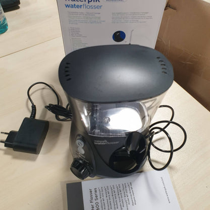 320921 - WATERPIK Pastrues uji profesional, Fitues i Testit 2025, Teknologji Precize Pulsi, 6 Koka Furçe, 10 Modalitete, Kohëmatës i Integruar, e zezë